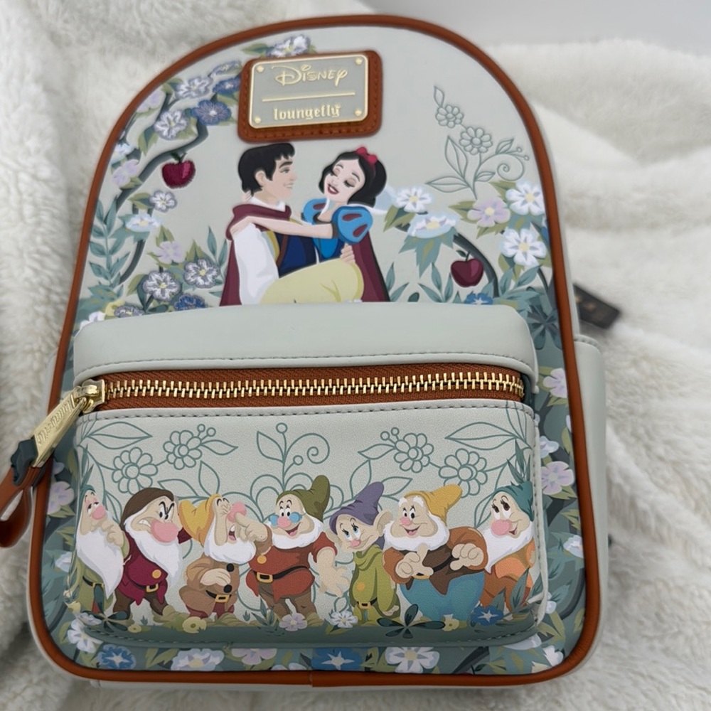 Loungefly Disney Snow White Backpack